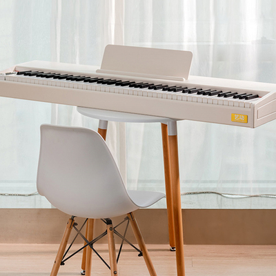 便携式电钢琴